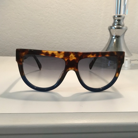 Celine Accessories - Celine *AUTHENTIC* aviator sunglasses